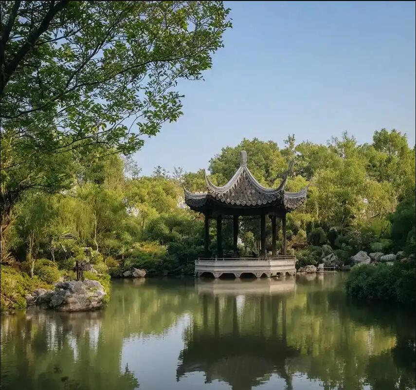 雨花台区沉沦媒体有限公司